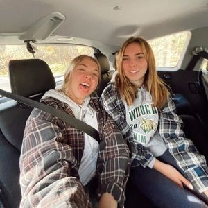 Meet your Posher, Maddy